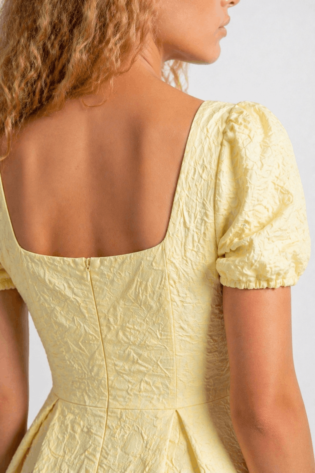 Lucia – Midi Sommerkleid in Apricot