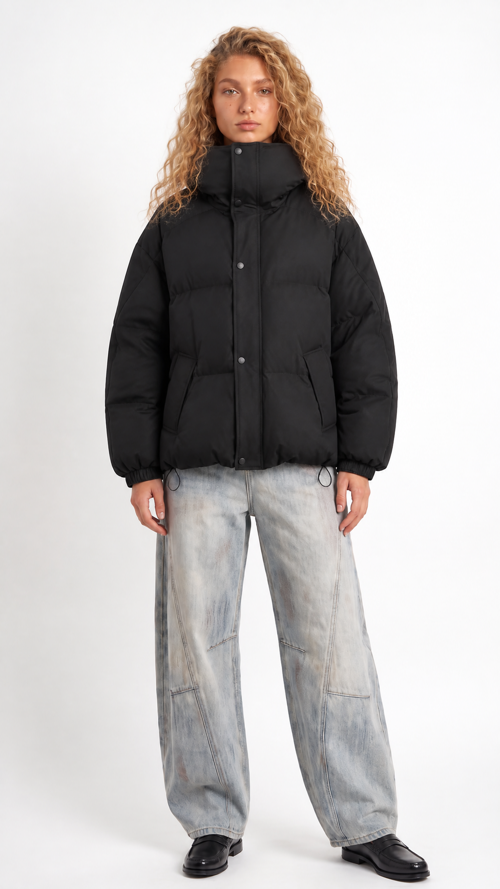 Runa – Daunenjacke mit Kapuze