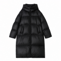 Freya – Lange Daunenjacke mit abnehmbarer Kapuze